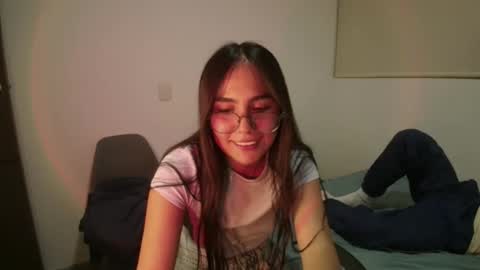 Snapshot of _abbyyyy_ chatting on 23, 4, 2026 abby 3 online show from 23, 4, 2026