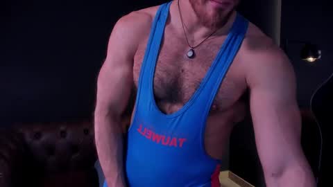 Snapshot of _adamcoper_ chatting on 19, 12, 2025 _adamcoper_ online show from 19, 12, 2025