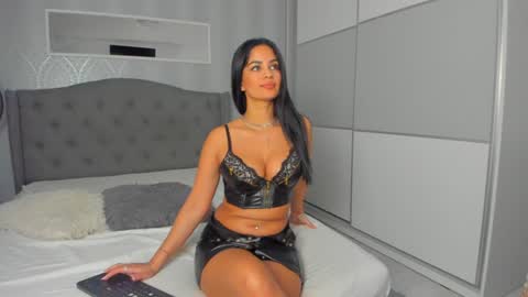 Snapshot of _adelle chatting on 4, 12, 2024 Adelle online show from 4, 12, 2024