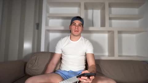 Snapshot of _aesthetic chatting on 12, 9, 2025 _aesthetic online show from 12, 9, 2025