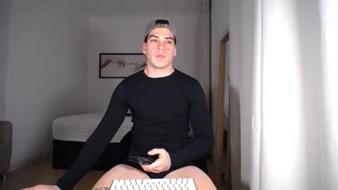 _aesthetic online show from 2, 4, 2026