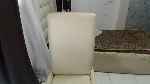 _agatha25 online show from 28, 5, 2026