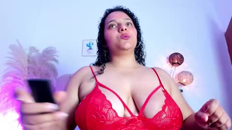 Snapshot of _aithanaa_ chatting on 8, 10, 2025 _aithanaa_ online show from 8, 10, 2025