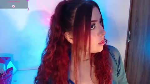 Snapshot of _alaia_sweet chatting on 15, 11, 2025 _alaia_sweet online show from 15, 11, 2025