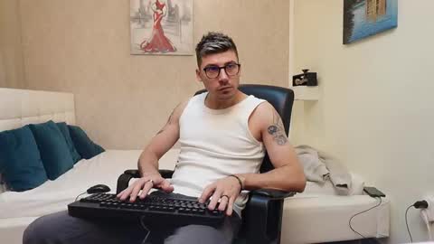 Snapshot of _alex_star chatting on 29, 10, 2025 Alex online show from 29, 10, 2025