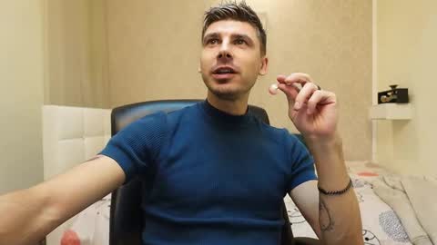 Snapshot of _alex_star chatting on 4, 11, 2025 Alex online show from 4, 11, 2025