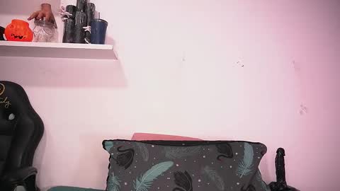 Snapshot of _alexaa_20 chatting on 1, 11, 2025 Alexa online show from 1, 11, 2025