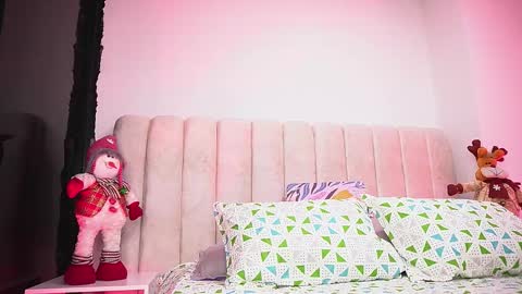 Snapshot of _alexaa_20 chatting on 4, 11, 2025 Alexa online show from 4, 11, 2025