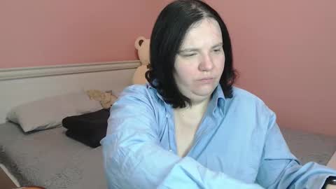 Snapshot of _alexandra_ray_ chatting on 19, 11, 2025 _alexandra_ray_ online show from 19, 11, 2025