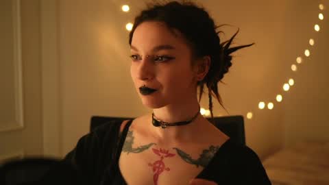 Snapshot of _alicemorrison_ chatting on 5, 4, 2026 Alice Morrison Mistress Datura online show from 5, 4, 2026