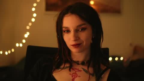 Snapshot of _alicemorrison_ chatting on 18, 4, 2026 Alice Morrison Mistress Datura online show from 18, 4, 2026