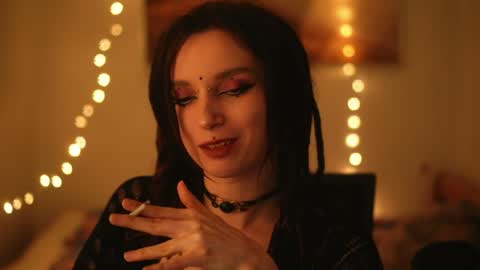 Snapshot of _alicemorrison_ chatting on 19, 4, 2026 Alice Morrison Mistress Datura online show from 19, 4, 2026