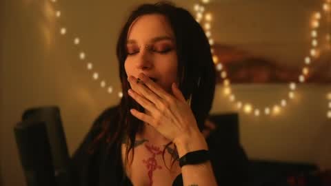 Snapshot of _alicemorrison_ chatting on 23, 4, 2026 Alice Morrison Mistress Datura online show from 23, 4, 2026