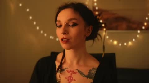 Snapshot of _alicemorrison_ chatting on 24, 4, 2026 Alice Morrison Mistress Datura online show from 24, 4, 2026