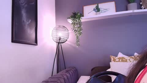 Snapshot of _aliice_1 chatting on 4, 2, 2025 Alice online show from 4, 2, 2025