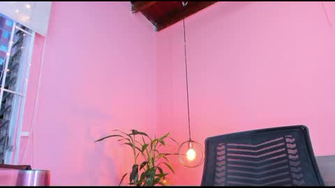 Snapshot of _aline_hall chatting on 15, 2, 2025  Alline Hall   online show from 15, 2, 2025