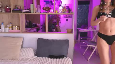 Snapshot of _alleyesonme chatting on 13, 2, 2026 Mia online show from 13, 2, 2026