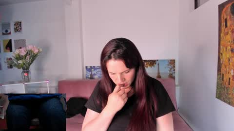 Snapshot of _allisontyler chatting on 21, 4, 2026 Allison online show from 21, 4, 2026