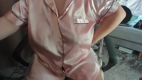 Snapshot of _alyssia_ chatting on 16, 1, 2026 lisa online show from 16, 1, 2026