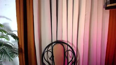 Amy online show from 8, 11, 2025