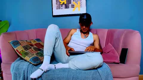 Snapshot of _angel_rivera chatting on 14, 3, 2026 Angel Rivera online show from 14, 3, 2026