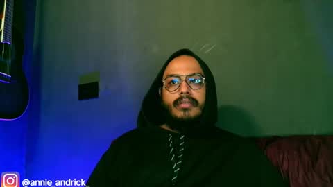 Annie Andrick online show from 10, 10, 2025