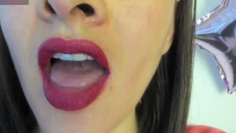 Snapshot of _antomouth_paradise chatting on 5, 6, 2026 antonia online show from 5, 6, 2026