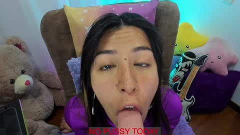 Snapshot of _antonella_dreams chatting on 12, 1, 2025 _antonella_dreams online show from 12, 1, 2025