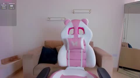    online show from 13, 3, 2026