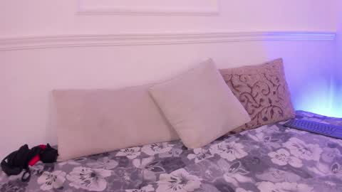 _arianasweet online show from 29, 1, 2025