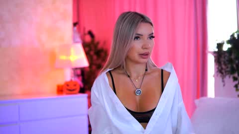 Arielle online show from 17, 11, 2025