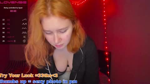 Snapshot of _aurareflection chatting on 14, 12, 2024 hello im Lira online show from 14, 12, 2024