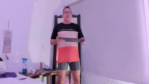 _axelking_ online show from 3, 12, 2025