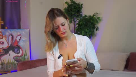 Snapshot of _b00bss_ chatting on 9, 4, 2026 Jess online show from 9, 4, 2026