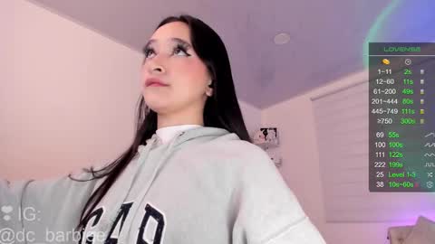 Snapshot of _barbie_joy chatting on 23, 11, 2025 Andrea online show from 23, 11, 2025