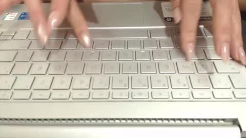 Snapshot of _bella_angel chatting on 3, 12, 2025 Mar online show from 3, 12, 2025