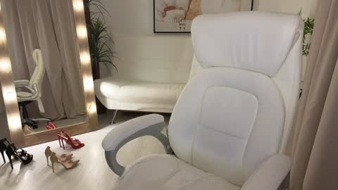 Beylly online show from 17, 1, 2025