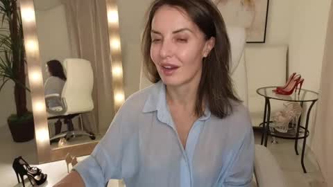 Beylly online show from 11, 3, 2025