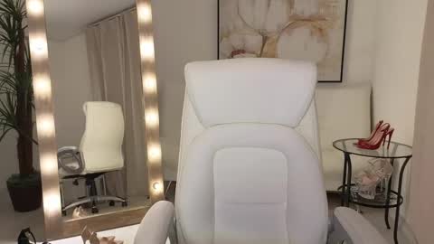 Beylly online show from 11, 3, 2025