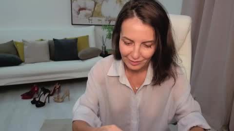 Beylly online show from 14, 9, 2025