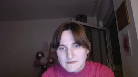 Snapshot of _biscotti_ chatting on 23, 2, 2025 _biscotti_ online show from 23, 2, 2025