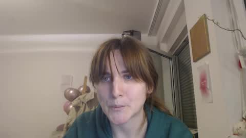 Snapshot of _biscotti_ chatting on 25, 2, 2025 _biscotti_ online show from 25, 2, 2025