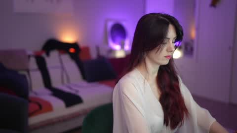 Lili online show from 8, 2, 2026