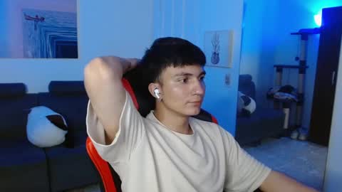 Snapshot of _blakee chatting on 4, 3, 2025 B L A K E online show from 4, 3, 2025