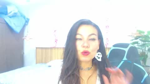 Snapshot of _bonnie__and_clyde chatting on 16, 4, 2026 _bonnie__and_clyde online show from 16, 4, 2026