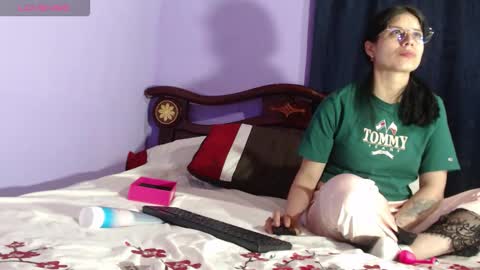 _boombom__ online show from 10, 10, 2025