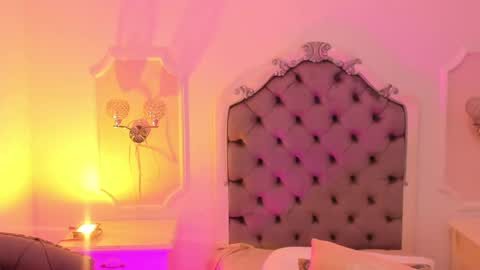 Snapshot of _brenda_becker chatting on 3, 10, 2025 Brenda online show from 3, 10, 2025