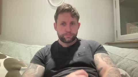 Snapshot of _british_hung_ chatting on 6, 2, 2025 UK BigThick Cock online show from 6, 2, 2025