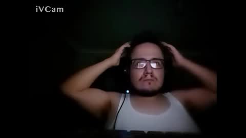 Snapshot of _buckle_ chatting on 6, 2, 2025 _buckle_ online show from 6, 2, 2025
