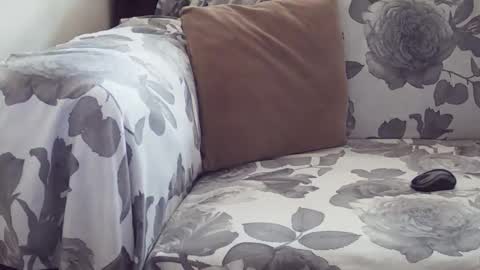 Snapshot of _bunny_b chatting on 26, 4, 2026 I will be back soon online show from 26, 4, 2026